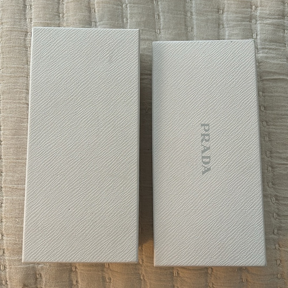 Prada rectangular box - Picture 3 of 3